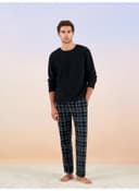 Standard Pattern Plaid Fleece Men's Pajamas Set view 2