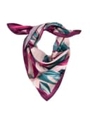 Woman Shawl view 1